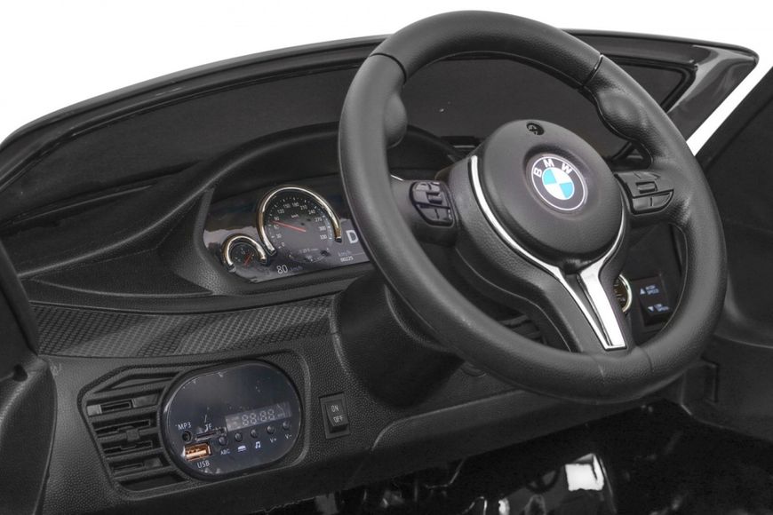 BMW X6M 1015 фото