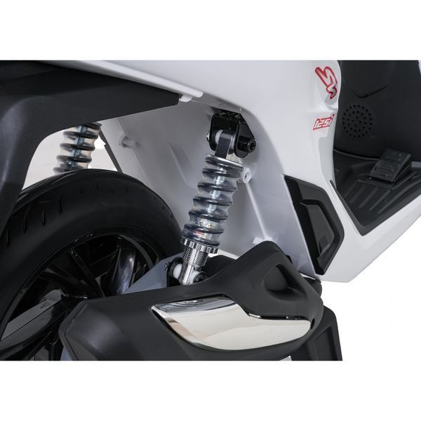 Автомобіль Моторолер HONDA SH125I Білий Білий PA.A9907.BIA фото