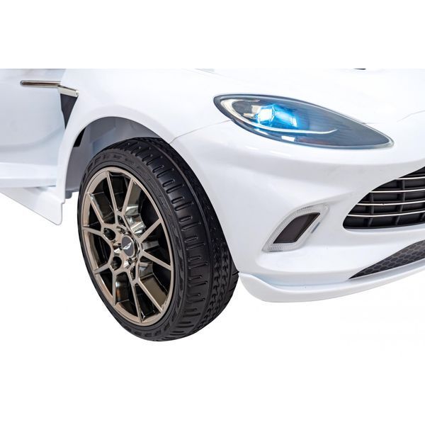 Aston Martin DBX для детей на батарейках Белый + Пульт дистанционного управления + EVA + Ремни безопасности + Медленный старт + Аудиосветодиод Белый PA.S310.BIA фото