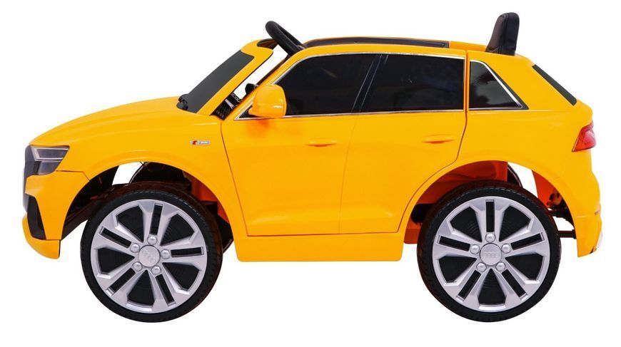 Дитяча машинка ліцензійна Audi Q8 помаранчевого кольору для дітей від 1 року на радіокеруванні 1158 фото